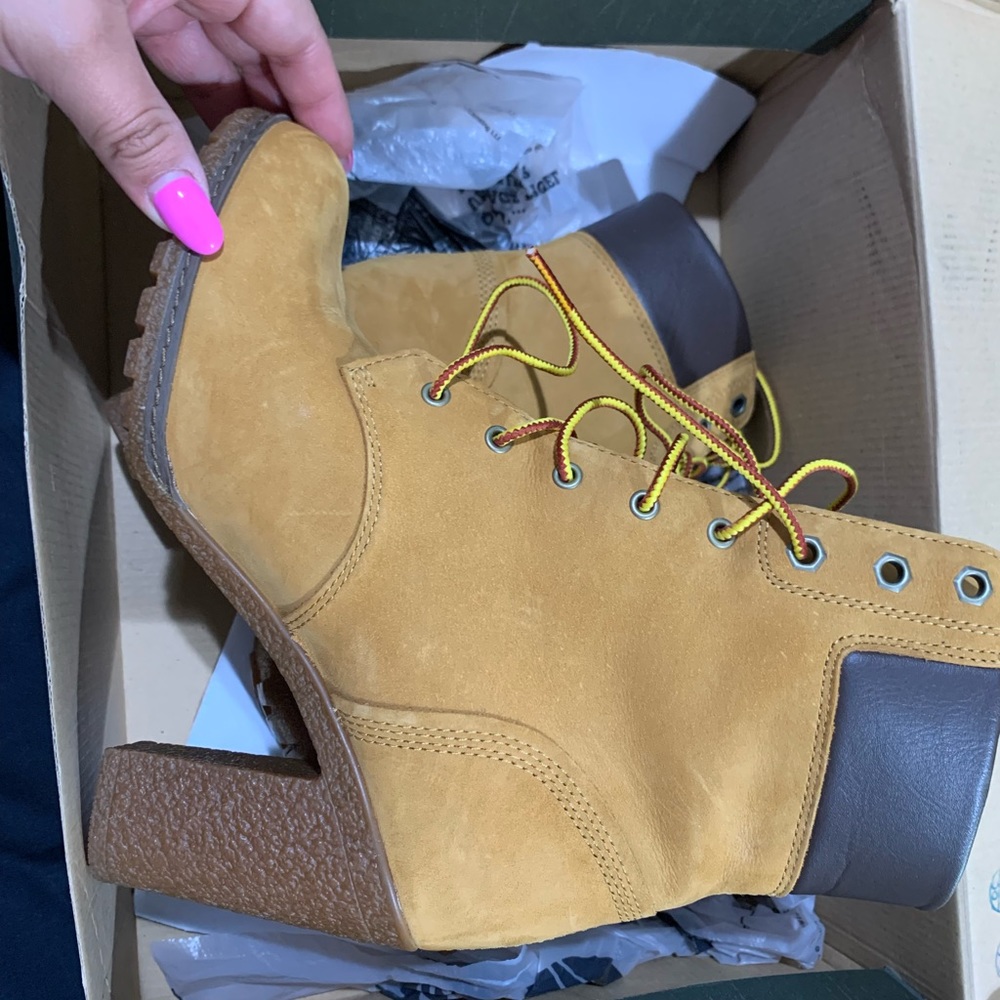 Timberland heeled booties